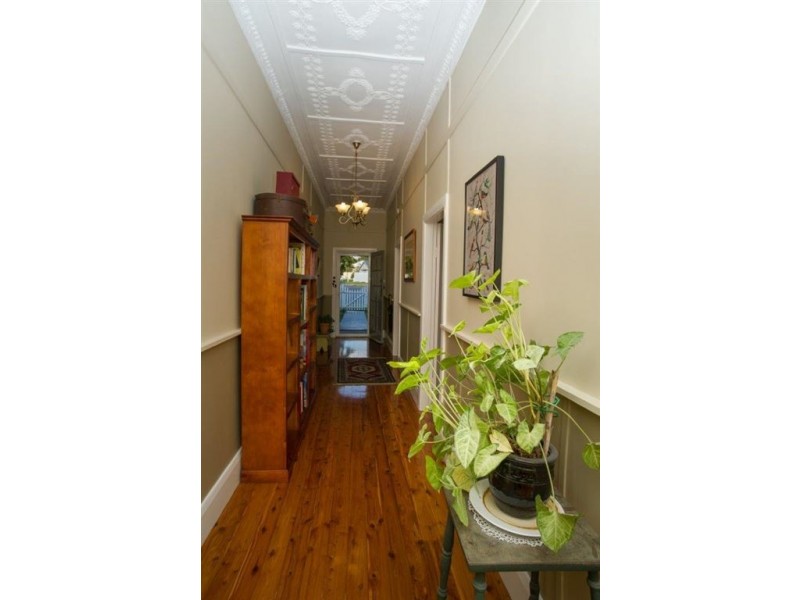 13 Main St, Scone NSW 2337