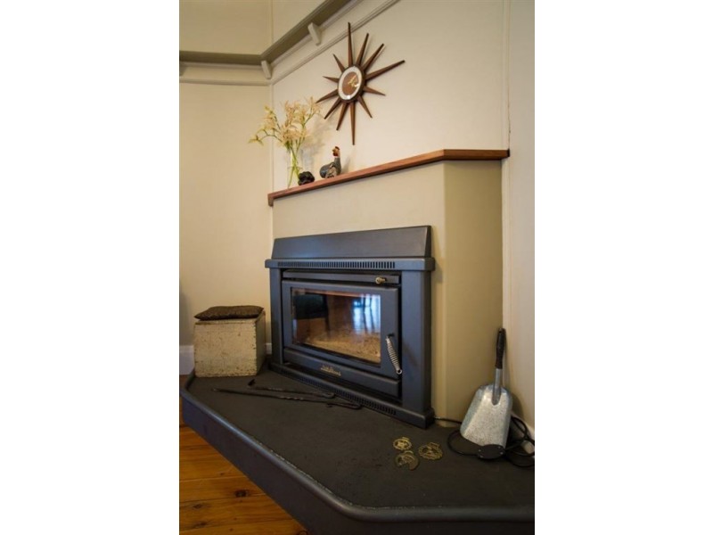 13 Main St, Scone NSW 2337