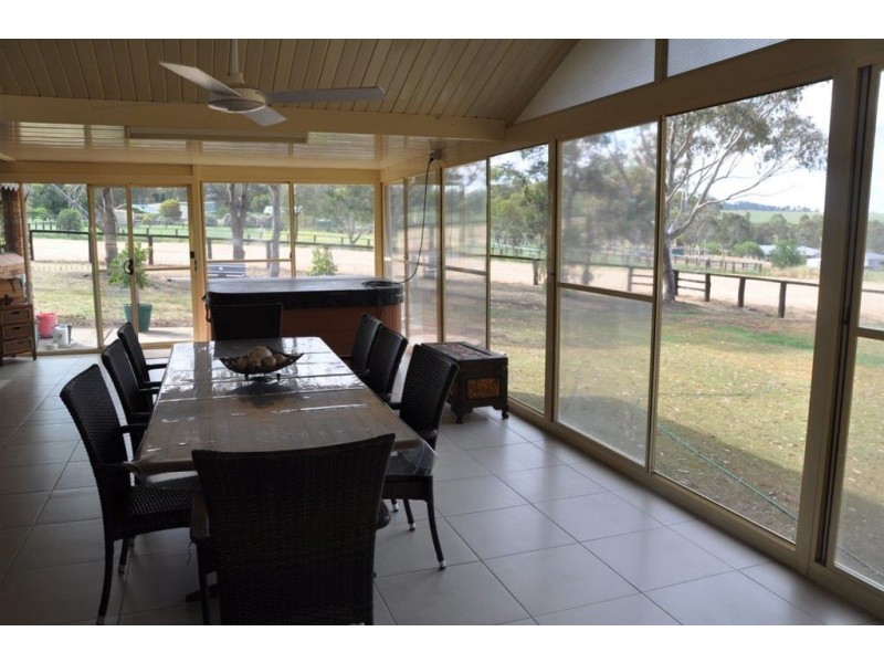 492 Middlebrook Rd, “Gunnlands”, Scone NSW 2337
