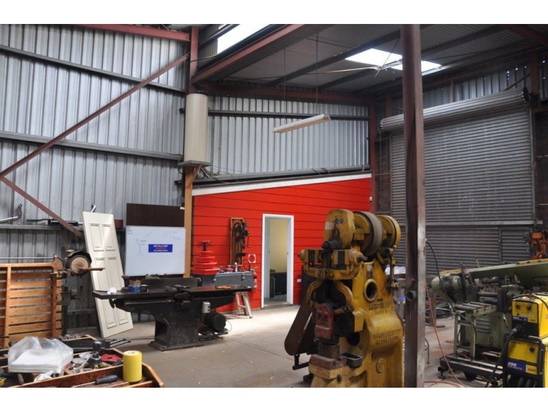 16 McLoughlin St, Scone NSW 2337