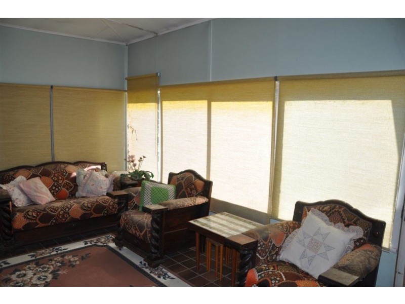 28 Oxford Rd, Scone NSW 2337