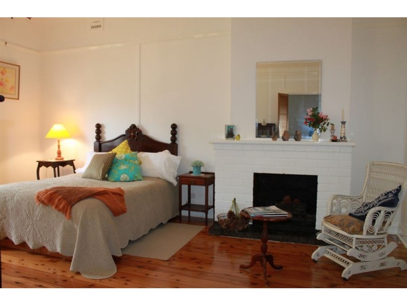 50 Oxford Rd, Scone NSW 2337