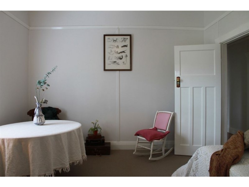 50 Oxford Rd, Scone NSW 2337