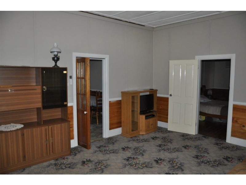 21 Sydney St, Scone NSW 2337