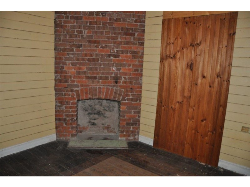 21 Sydney St, Scone NSW 2337