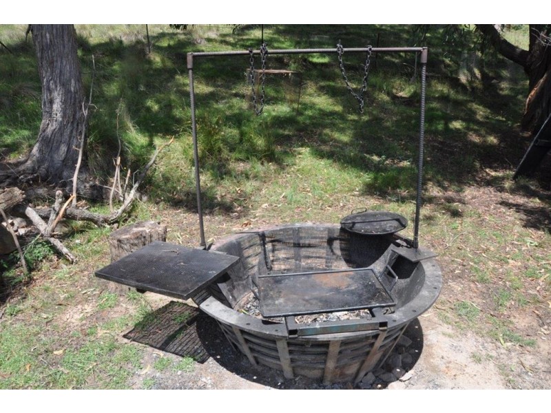 . “Wigglywoad”, Moonan Brook Rd via, Scone NSW 2337