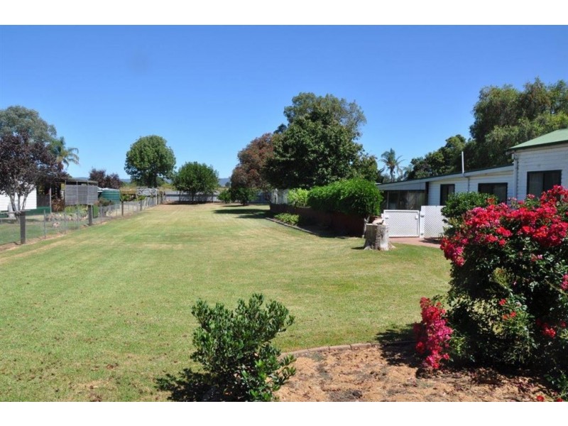 43 McAdam St, Aberdeen NSW 2336