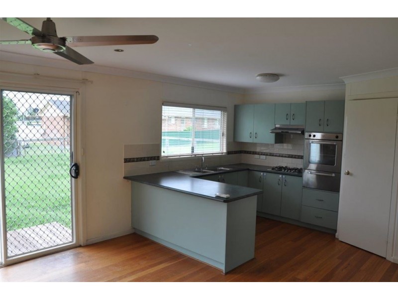 36 Bedford St, Aberdeen NSW 2336