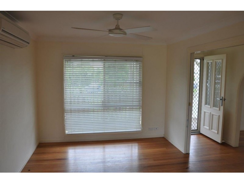 36 Bedford St, Aberdeen NSW 2336