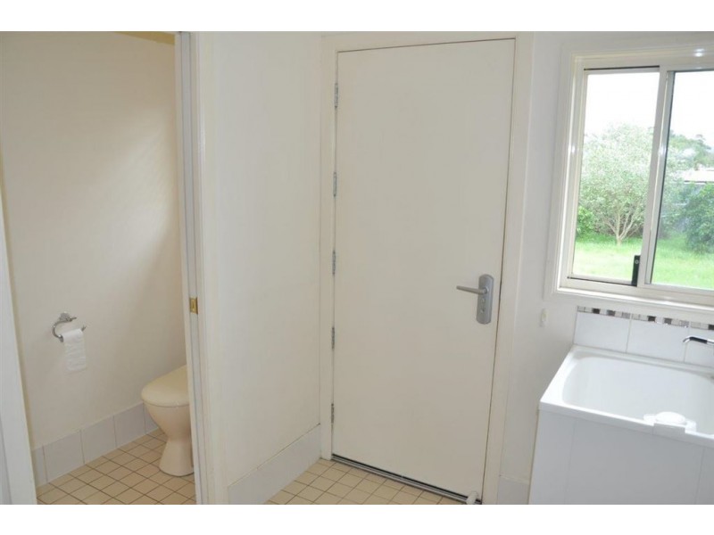 36 Bedford St, Aberdeen NSW 2336