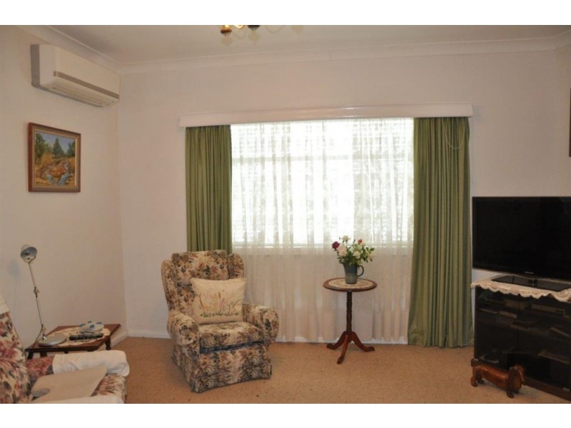 12 Boronia St, Scone NSW 2337