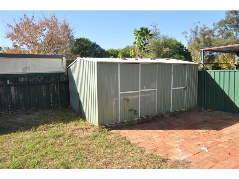 2 Seaward Ave, Scone NSW 2337