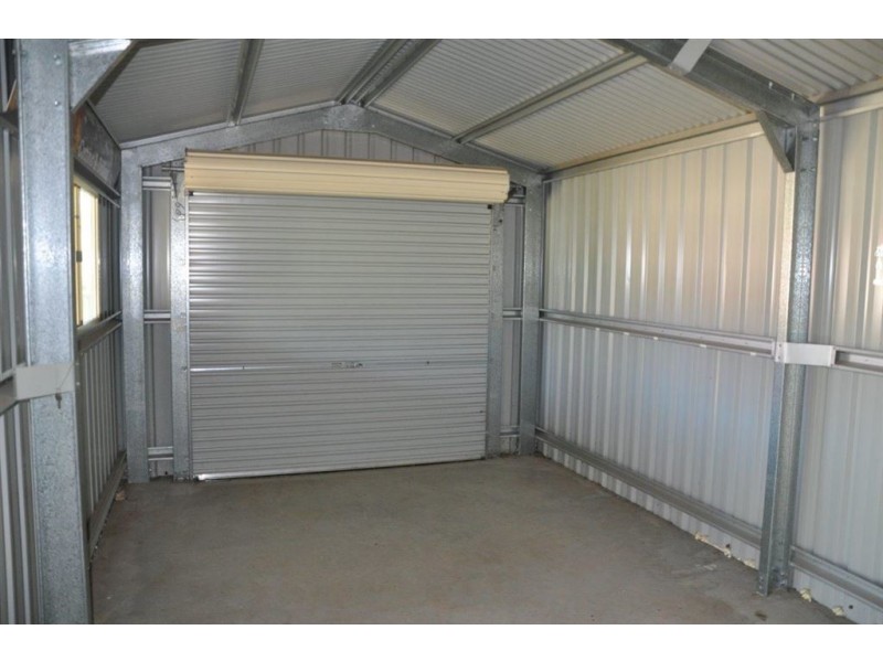 2 Seaward Ave, Scone NSW 2337