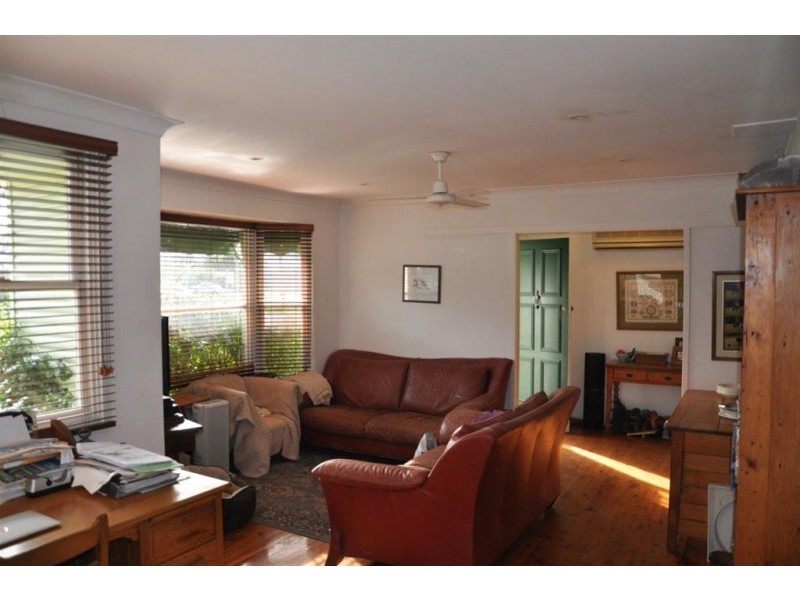 79 Kingdon St, Scone NSW 2337