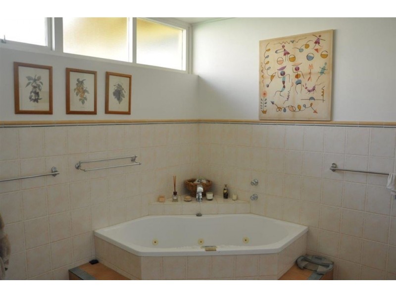 13 Satur Rd, “Waawaarawaa”, Scone NSW 2337