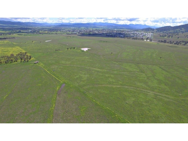 . New England Hwy & Gundy Rd, “St Aubins Estates”, Scone NSW 2337