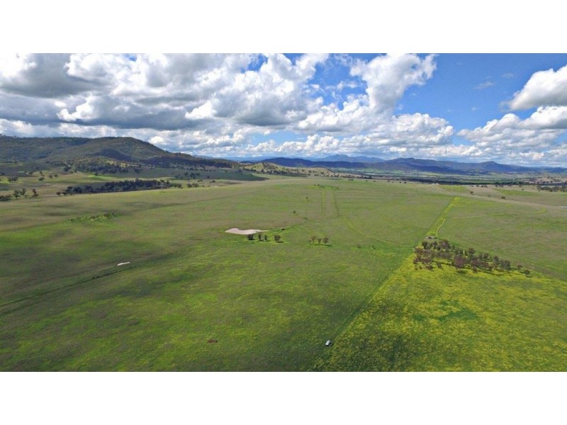 . New England Hwy & Gundy Rd, “St Aubins Estates”, Scone NSW 2337