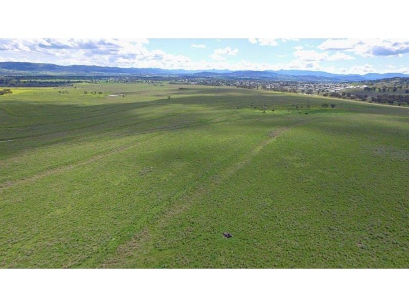 . New England Hwy & Gundy Rd, “St Aubins Estates”, Scone NSW 2337
