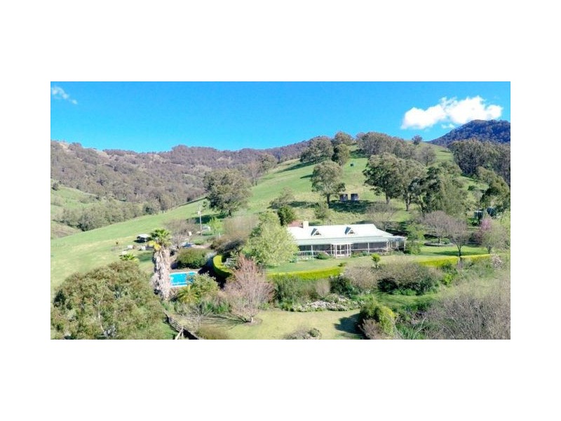 870 Pages River Rd, “West Creswell”, Murrurundi NSW 2338