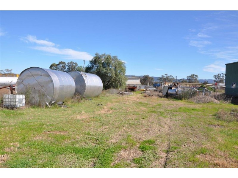 5 Hayes St, Scone NSW 2337