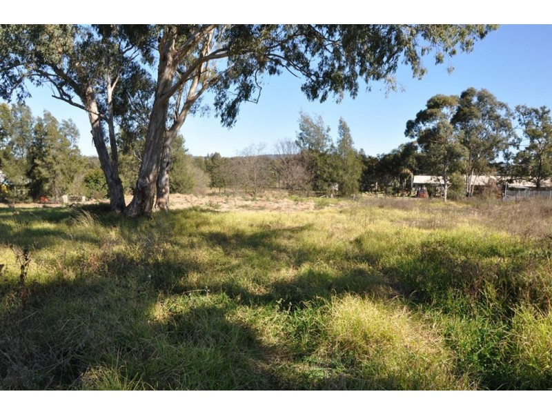 16B Satur Rd, Scone NSW 2337