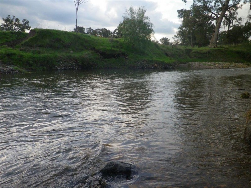. “Valley Fields” New England Hwy, Willow Tree NSW 2339