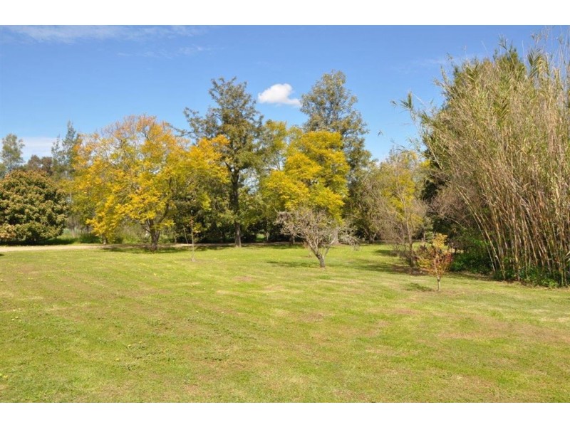 198 Dry Creek Rd, “Rutherwood”, Scone NSW 2337