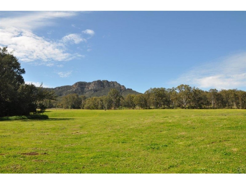 198 Dry Creek Rd, “Rutherwood”, Scone NSW 2337