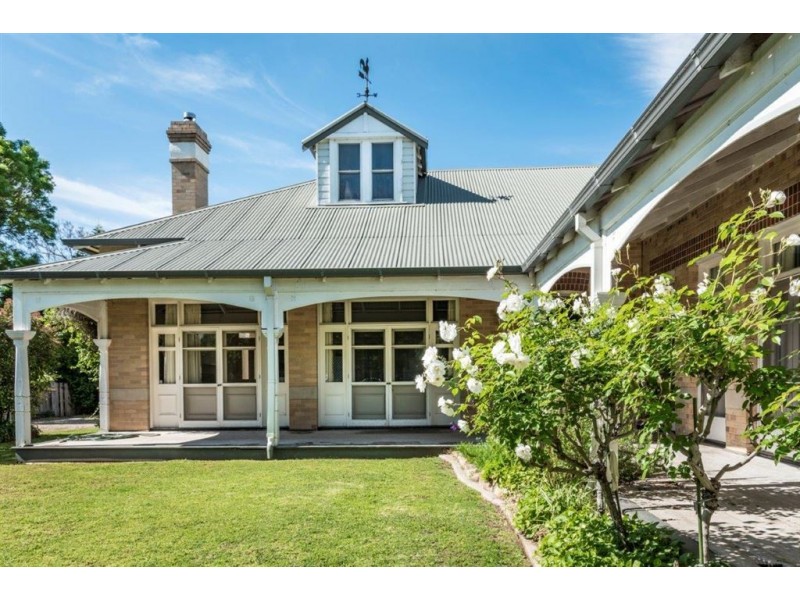 76 Park St, Scone NSW 2337