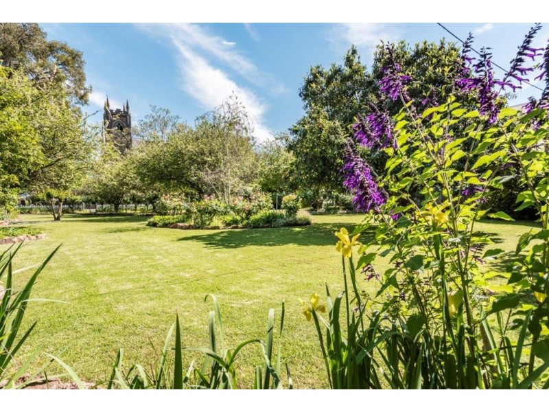 76 Park St, Scone NSW 2337
