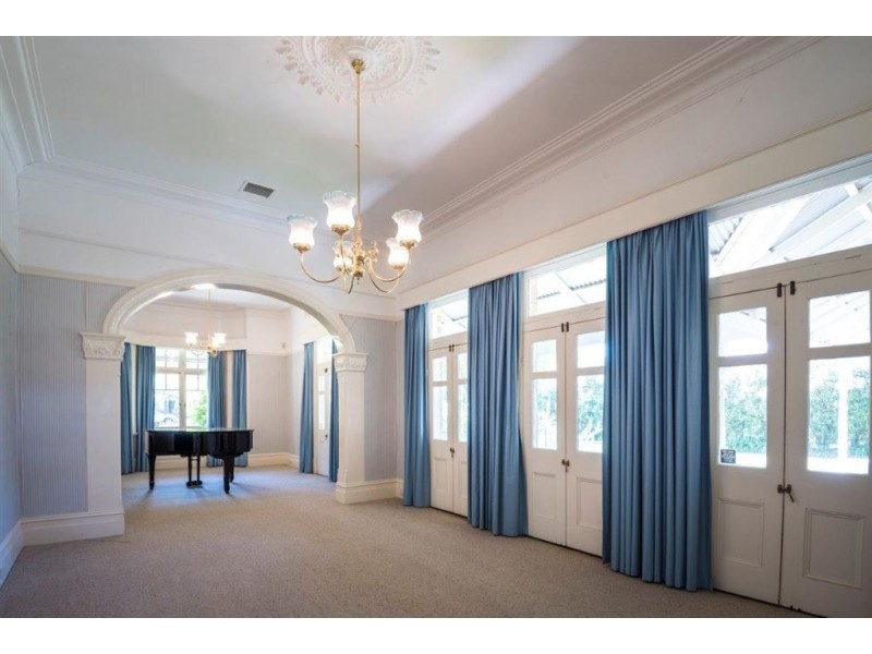 76 Park St, Scone NSW 2337