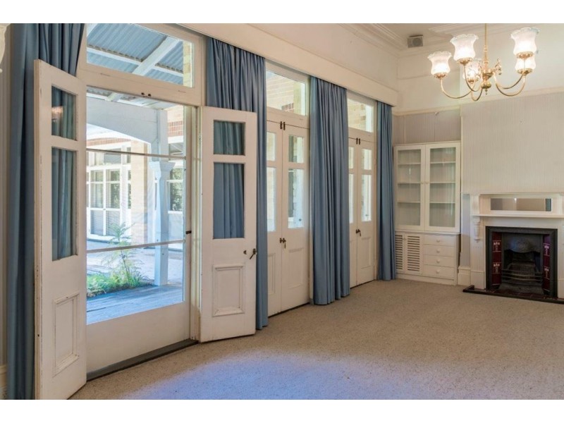 76 Park St, Scone NSW 2337