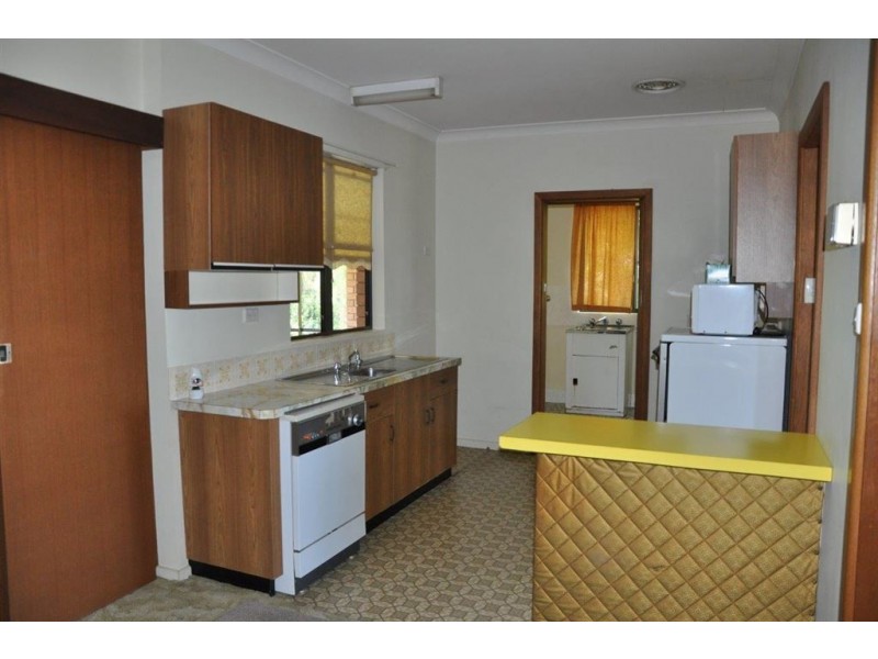 66 Barton St, Scone NSW 2337