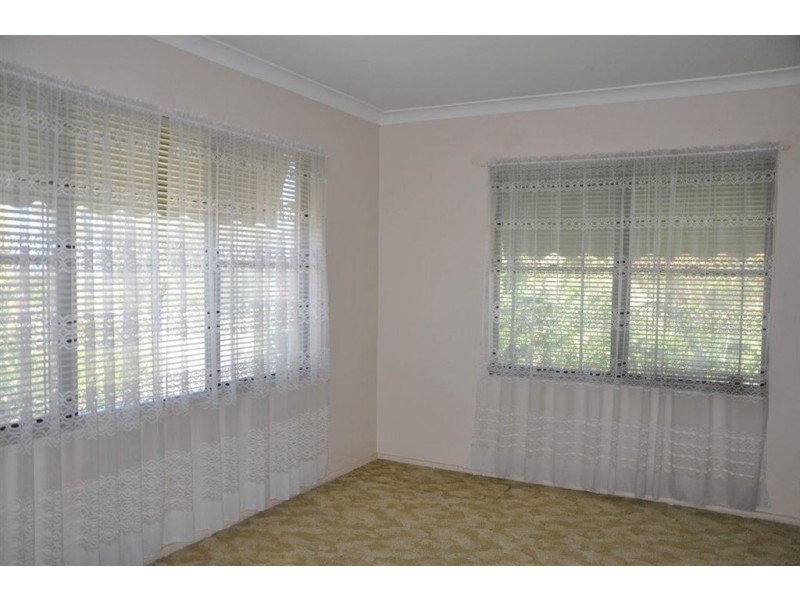 66 Barton St, Scone NSW 2337