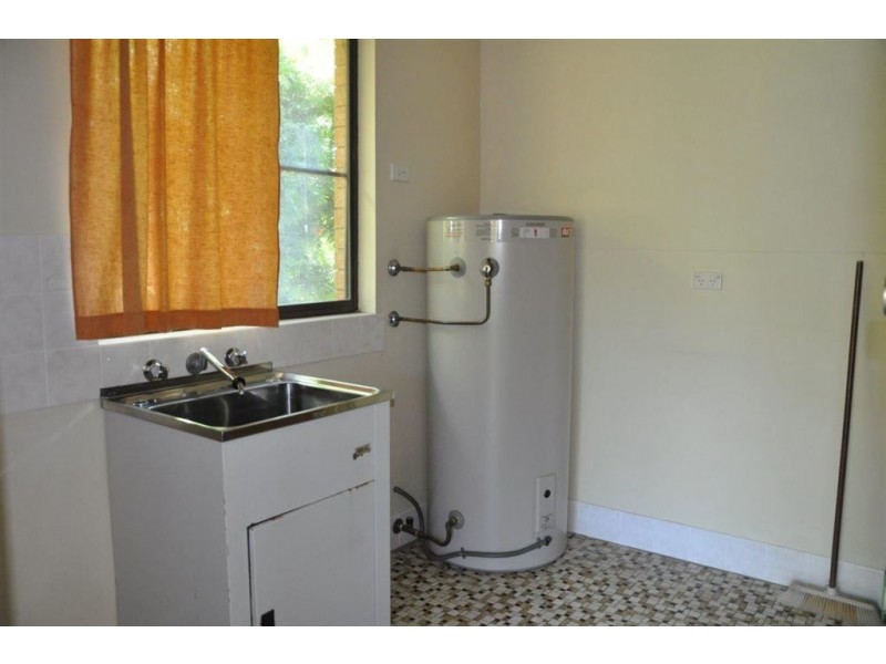 66 Barton St, Scone NSW 2337