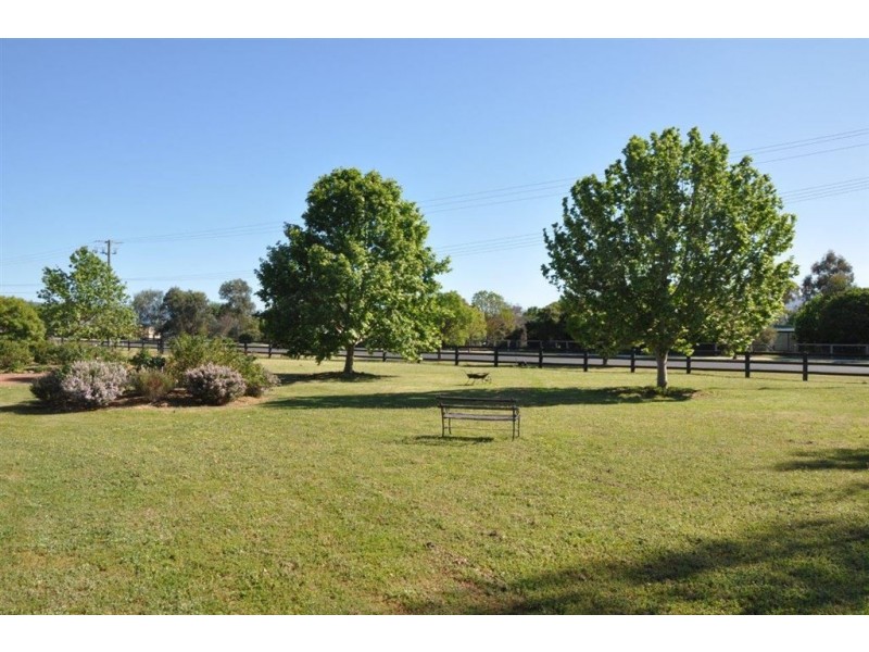 140 Satur Rd, Scone NSW 2337