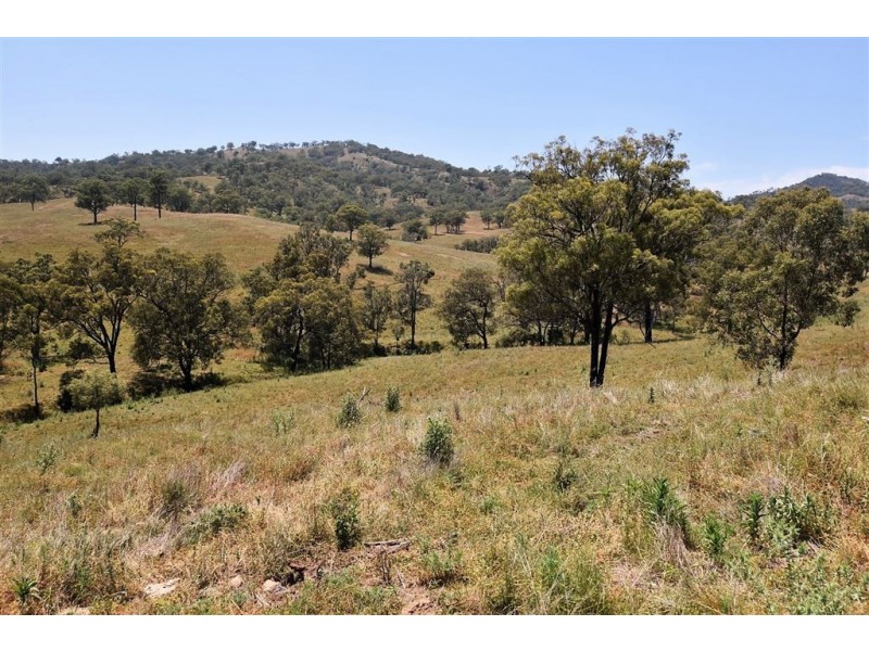 . “Jura”, Waverley Rd, Gundy NSW 2337