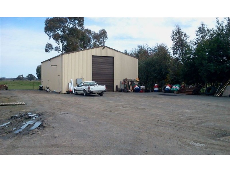 77 Tip Rd, Holbrook NSW 2644