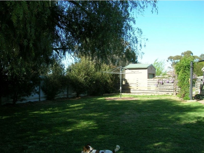 2 Nyhan st, Holbrook NSW 2644