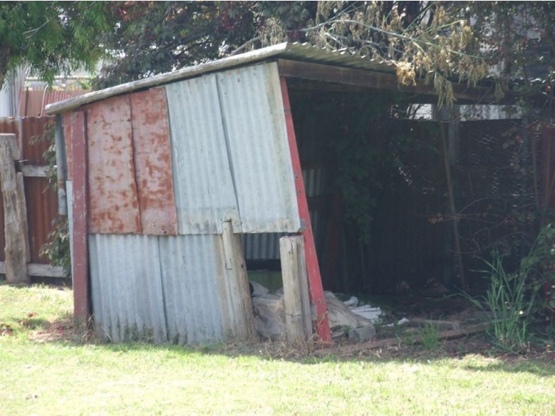 51 Young Street, Holbrook NSW 2644