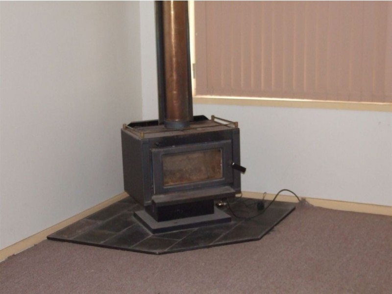 51 Young Street, Holbrook NSW 2644