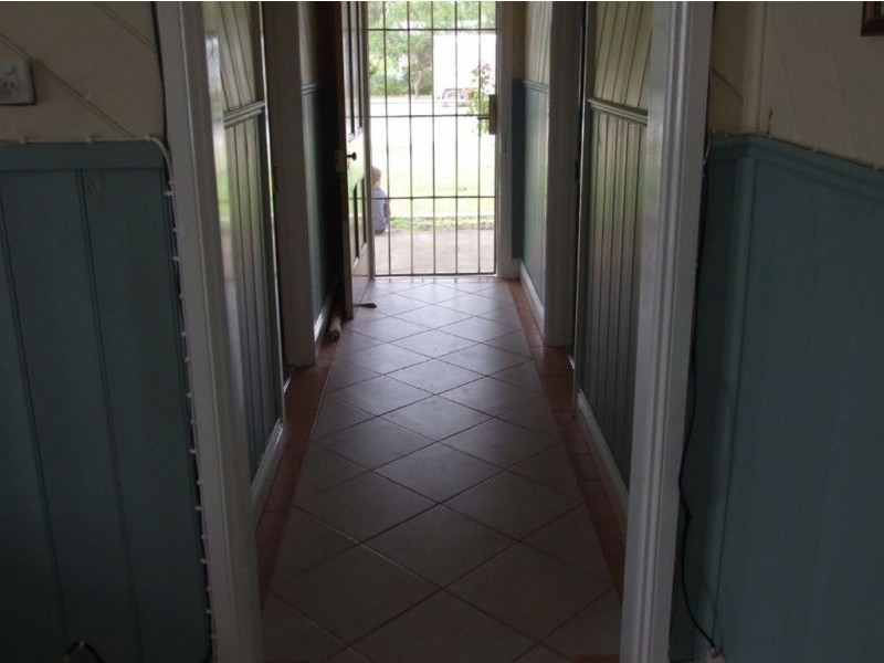 67 Young, Holbrook NSW 2644