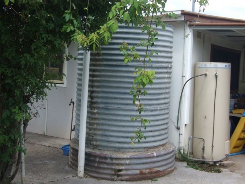 67 Young, Holbrook NSW 2644