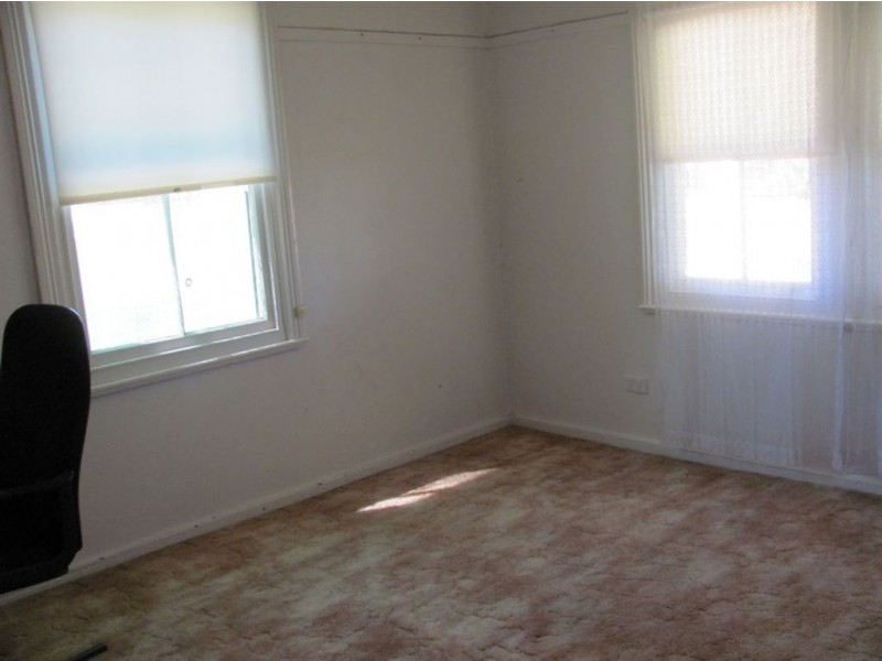 1 Bowler Street, Holbrook NSW 2644