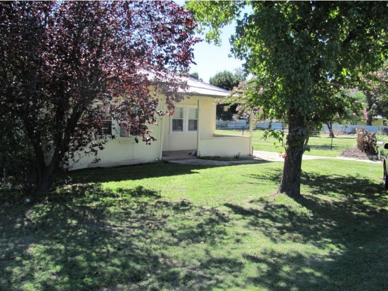 1 Bowler Street, Holbrook NSW 2644