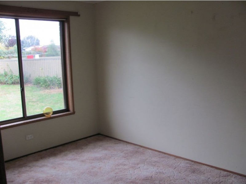 16 Stirbeck St, Holbrook NSW 2644