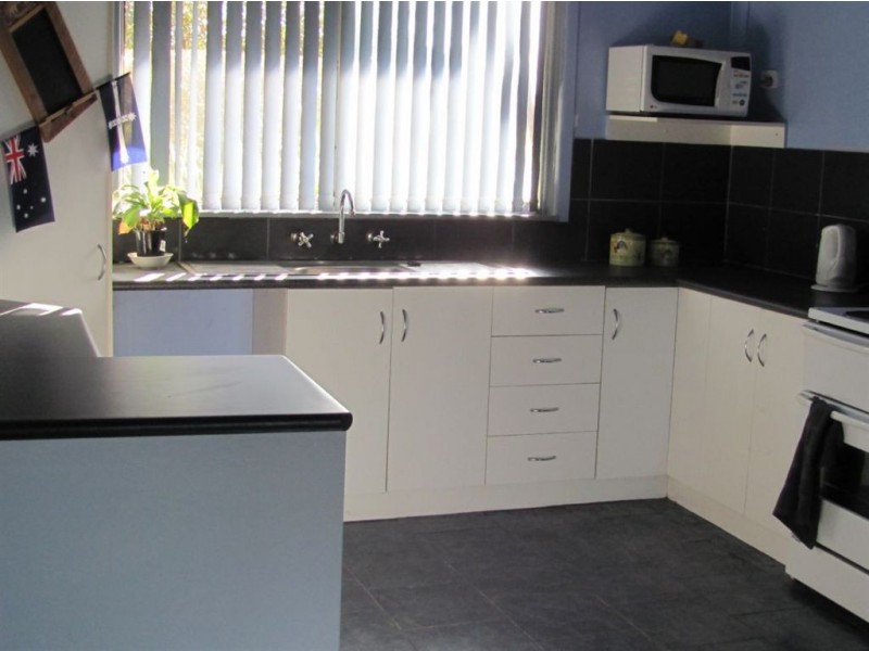 38 Bardwell, Holbrook NSW 2644