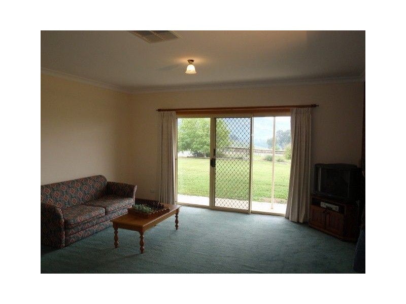 10918 Murray River Road, Tintaldra VIC 3708