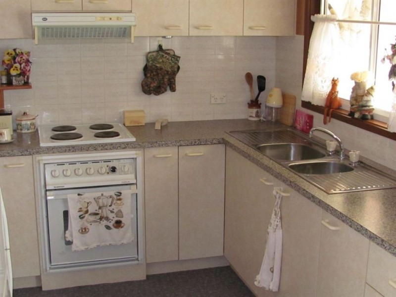 27 Vine Street, Holbrook NSW 2644