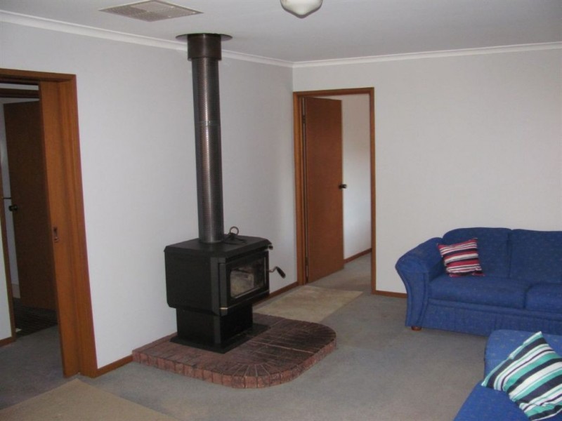 37 Webb Street, Holbrook NSW 2644